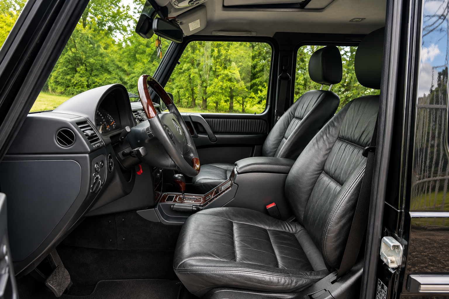 Vehicle photo