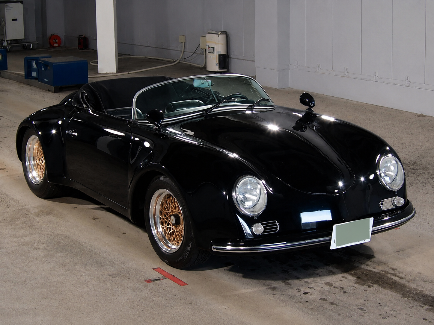 Vehicle photo