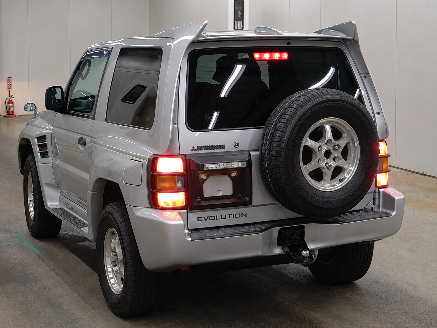 Vehicle photo